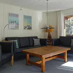 Amazing In With 3 Bedrooms And Wifi Neksø