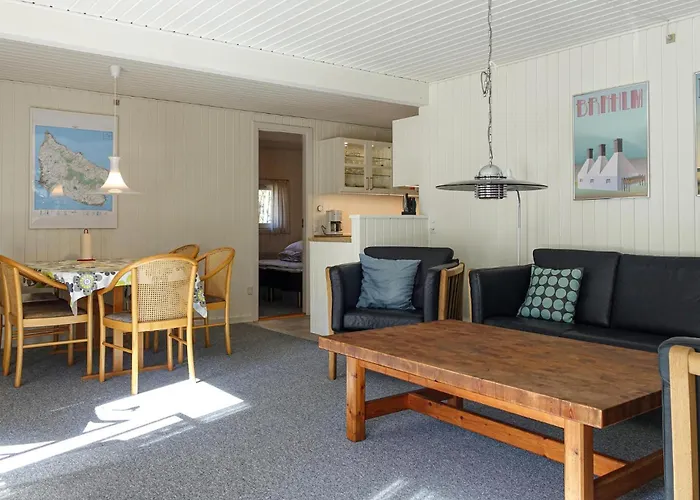 Amazing In With 3 Bedrooms And Wifi Сasa de vacaciones Neksø